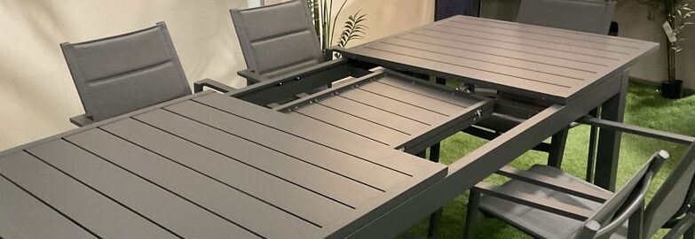 mesa de terraza extensible de madera 1
