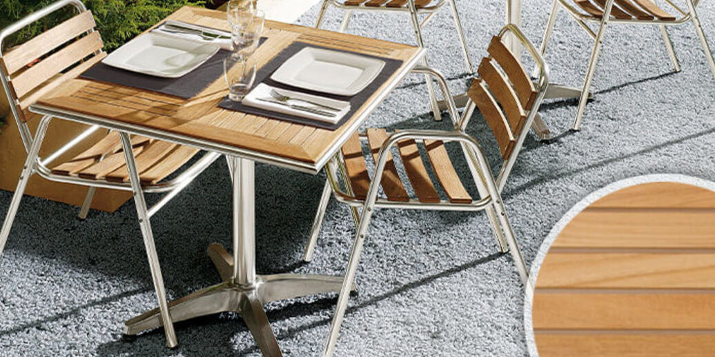 sillas y mesa plegables de exterior